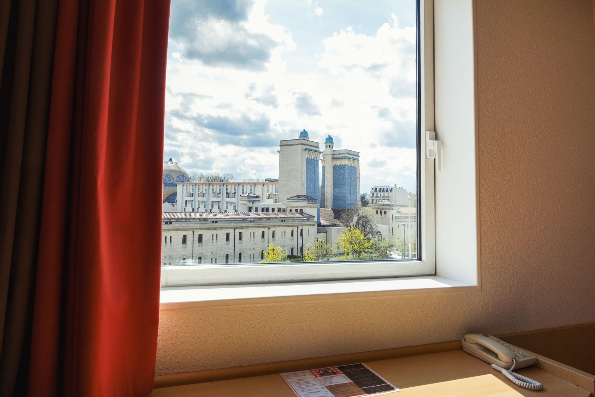 Ibis Vichy Hotell Eksteriør bilde