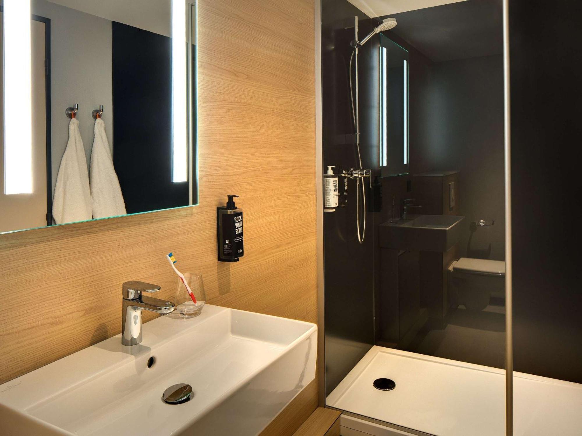 Ibis Vichy Hotell Eksteriør bilde